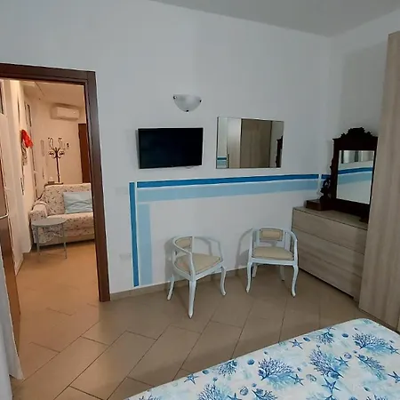 Azzurro Smeraldo سيستري ليفانتي