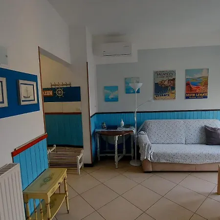 Azzurro Smeraldo Apartment Sestri Levante