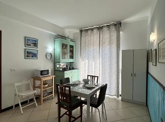 Azzurro Smeraldo Appartement *