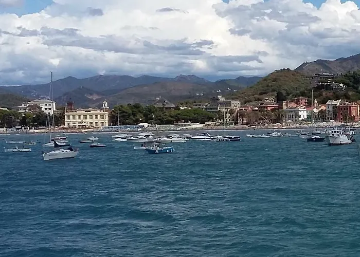 Daire Azzurro Smeraldo Sestri Levante